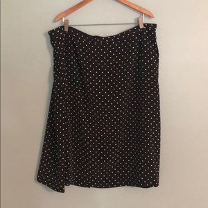 Black and white Polk dot skirt